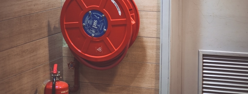 Brandschutztür verkeilen