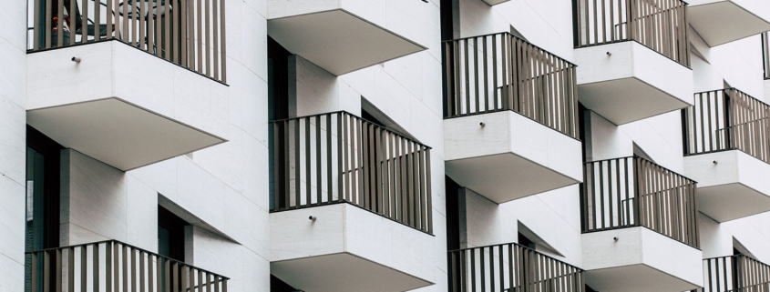 Balkon zur Hälfte oder einem Viertel als Wohnfläche