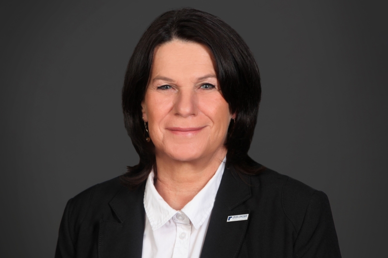 Katja Lange