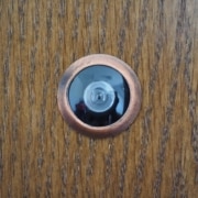 Türspion in Wohnungseigentümergemeinschaft